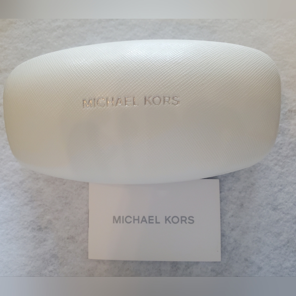 NWOT Michael Kors White Glasses Case - Picture 5 of 5